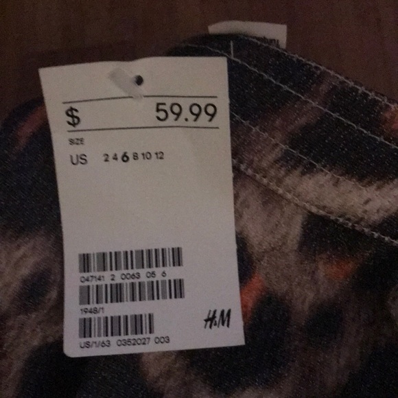 Beautiful high waisted leopard flair skirt - Picture 3 of 4